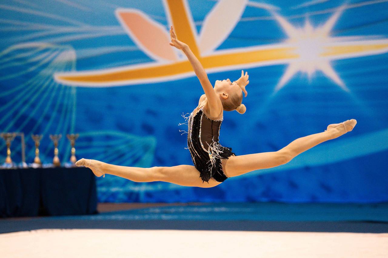 Художественная гимнастика: мировые соревнования и выдающиеся гимнастки - 5