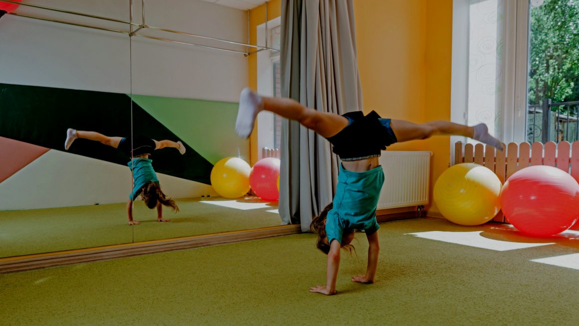 Гимнастика для детей: полный гид по обучению начинающих спортсменок - 1